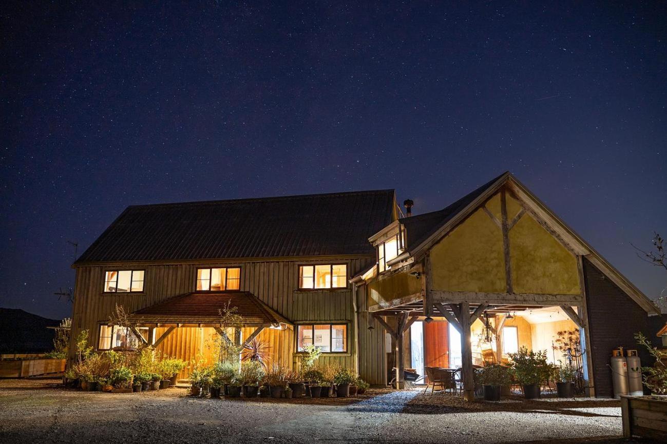 Bed and Breakfast Housewithnonails Матамата Екстер'єр фото